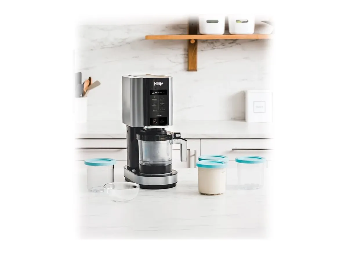 Ninja CREAMI         7-in-1        Eismaschine     NC300EU