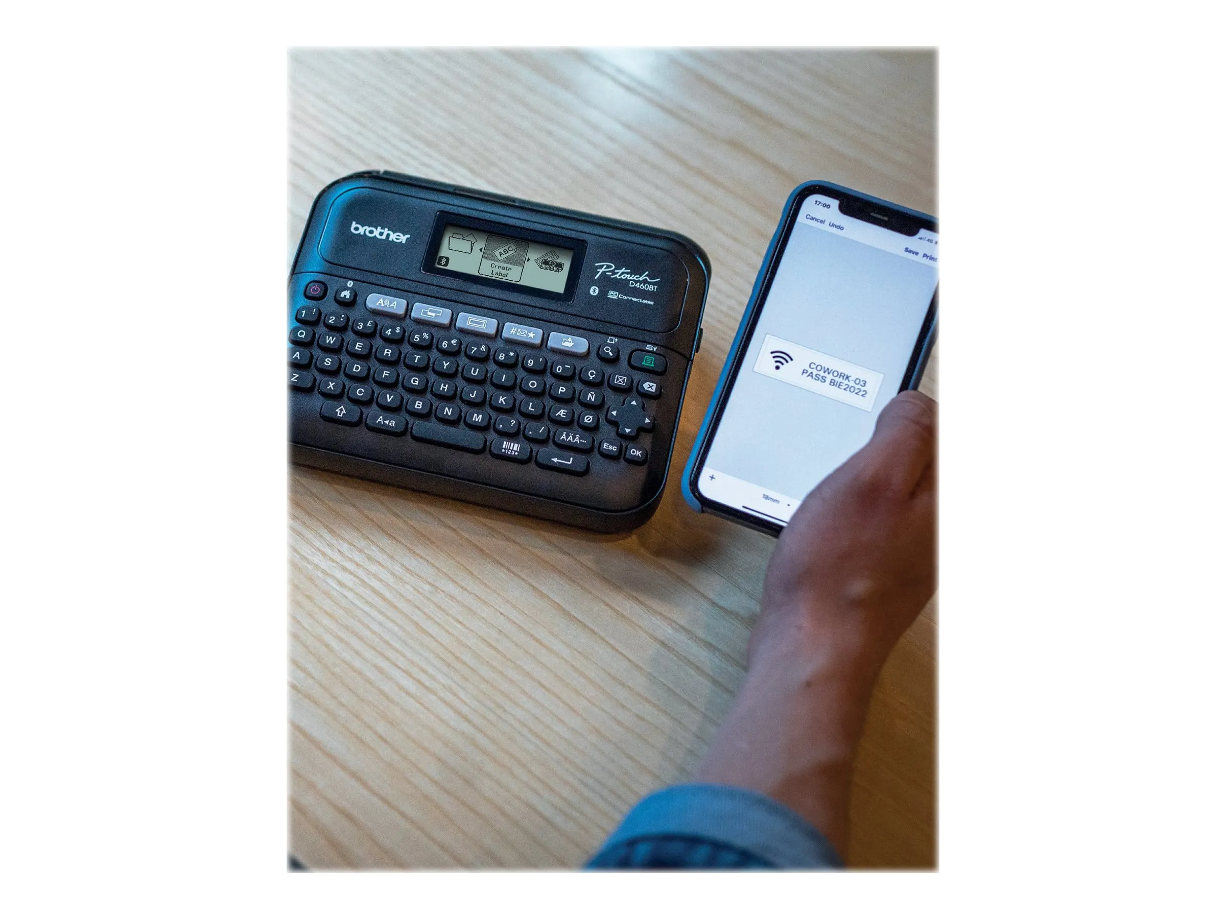 Brother P-touch D460BTVP