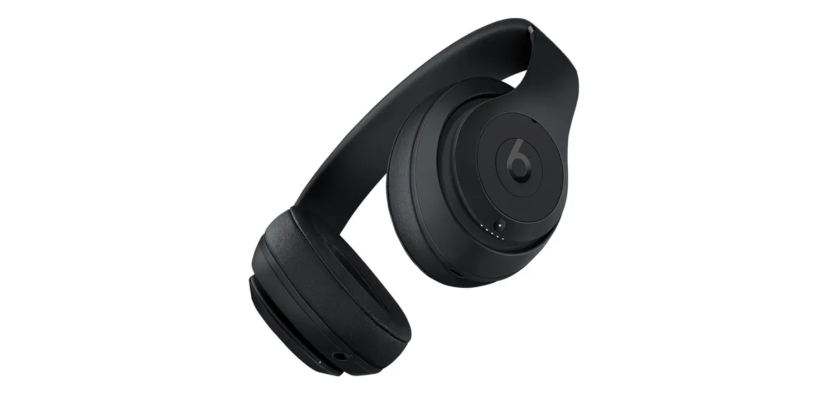 Apple Beats Studio3 Wireless Over-Ear Mattschwarz
