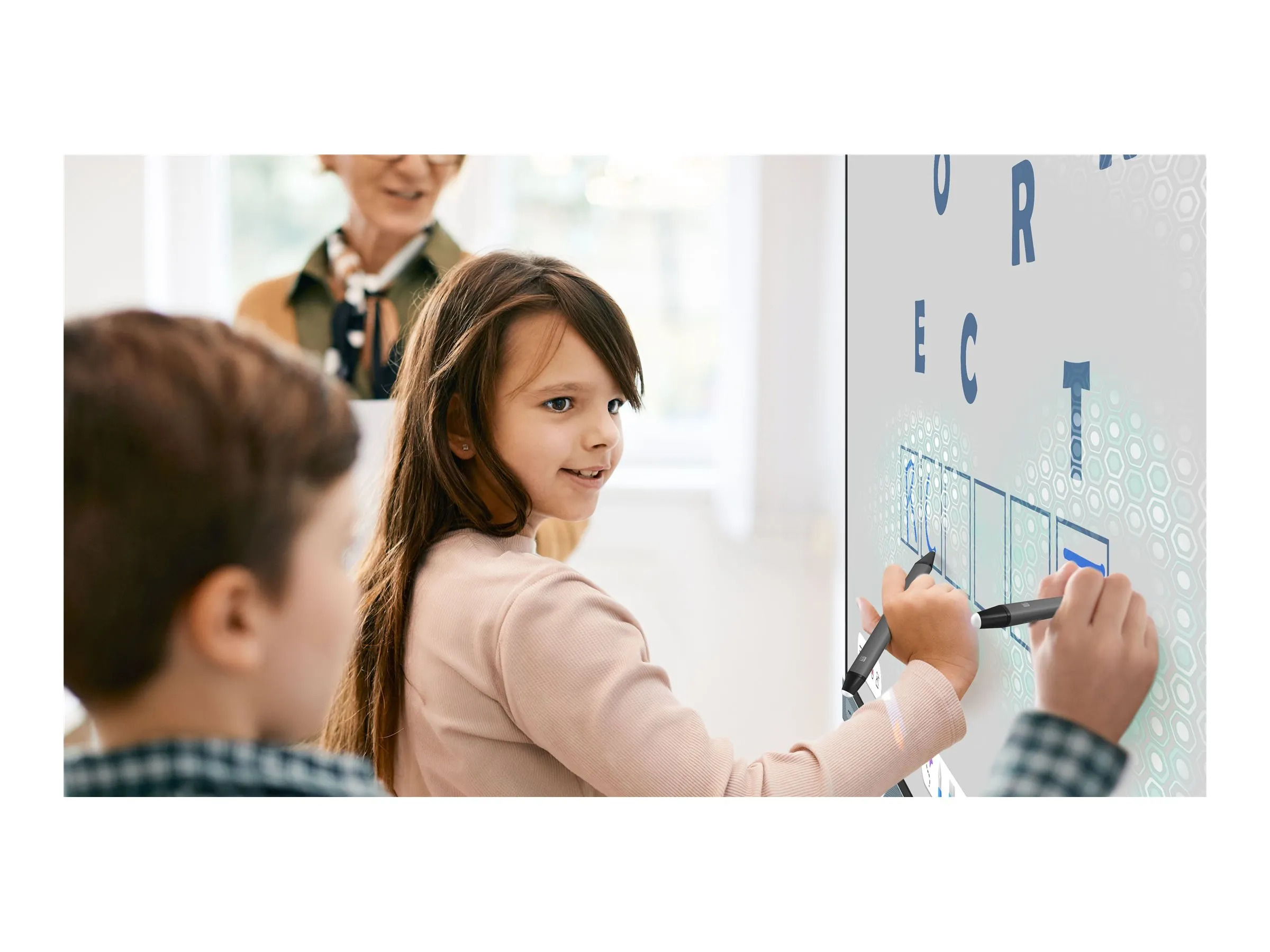 BenQ 165.1cm (65") RP6504   Interactive Flatp.UHD Android (Speditionsversand)