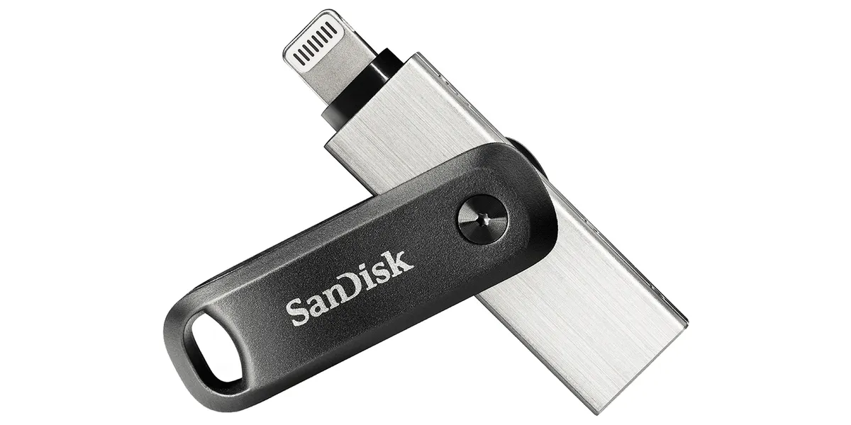 SanDisk USB-Stick 64 GB iXpand GO Apple Lightning USB 3.0