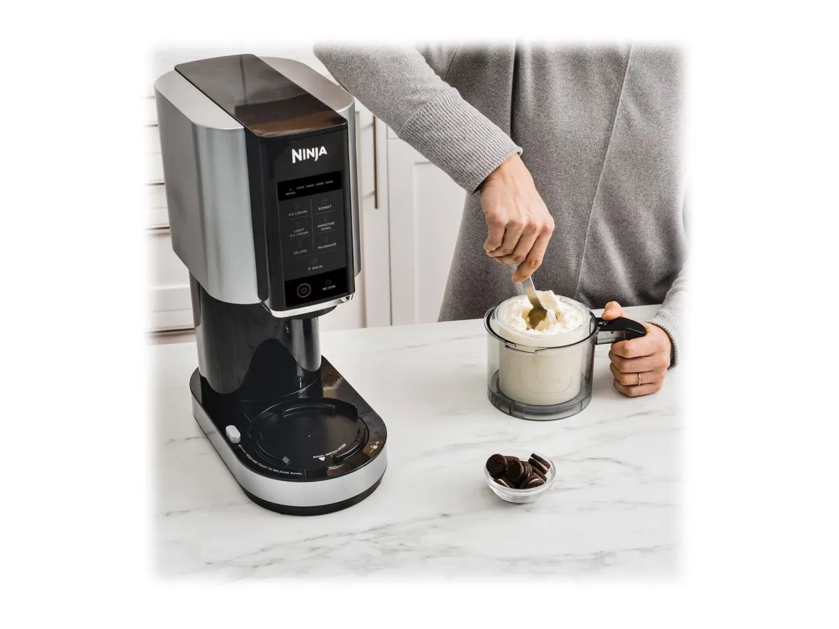 Ninja CREAMI         7-in-1        Eismaschine     NC300EU