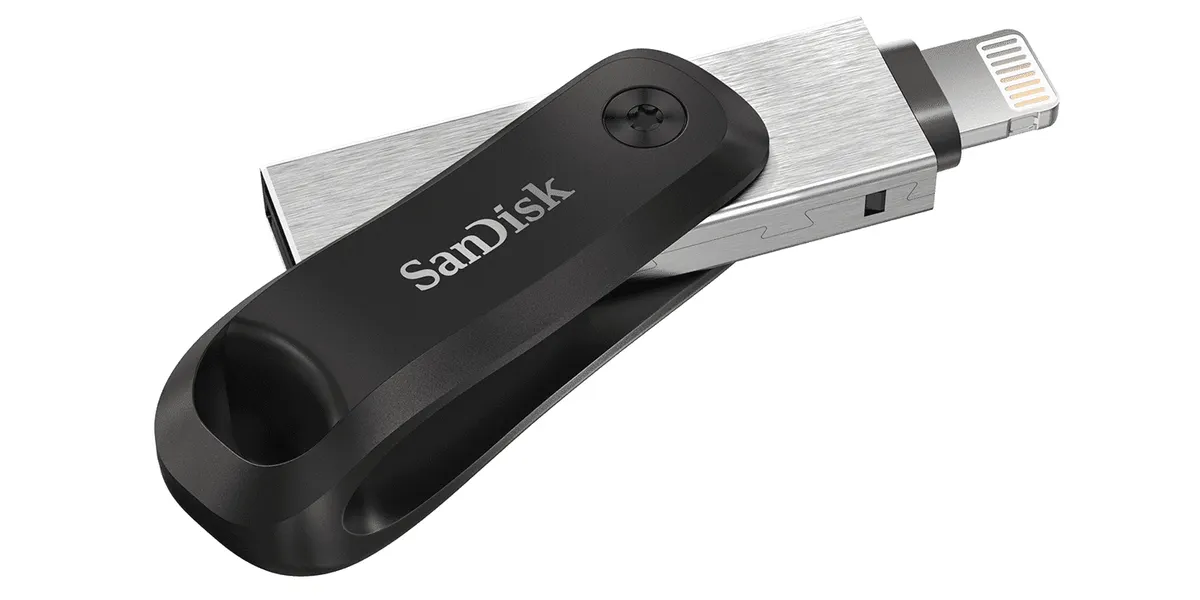 SanDisk USB-Stick 64 GB iXpand GO Apple Lightning USB 3.0