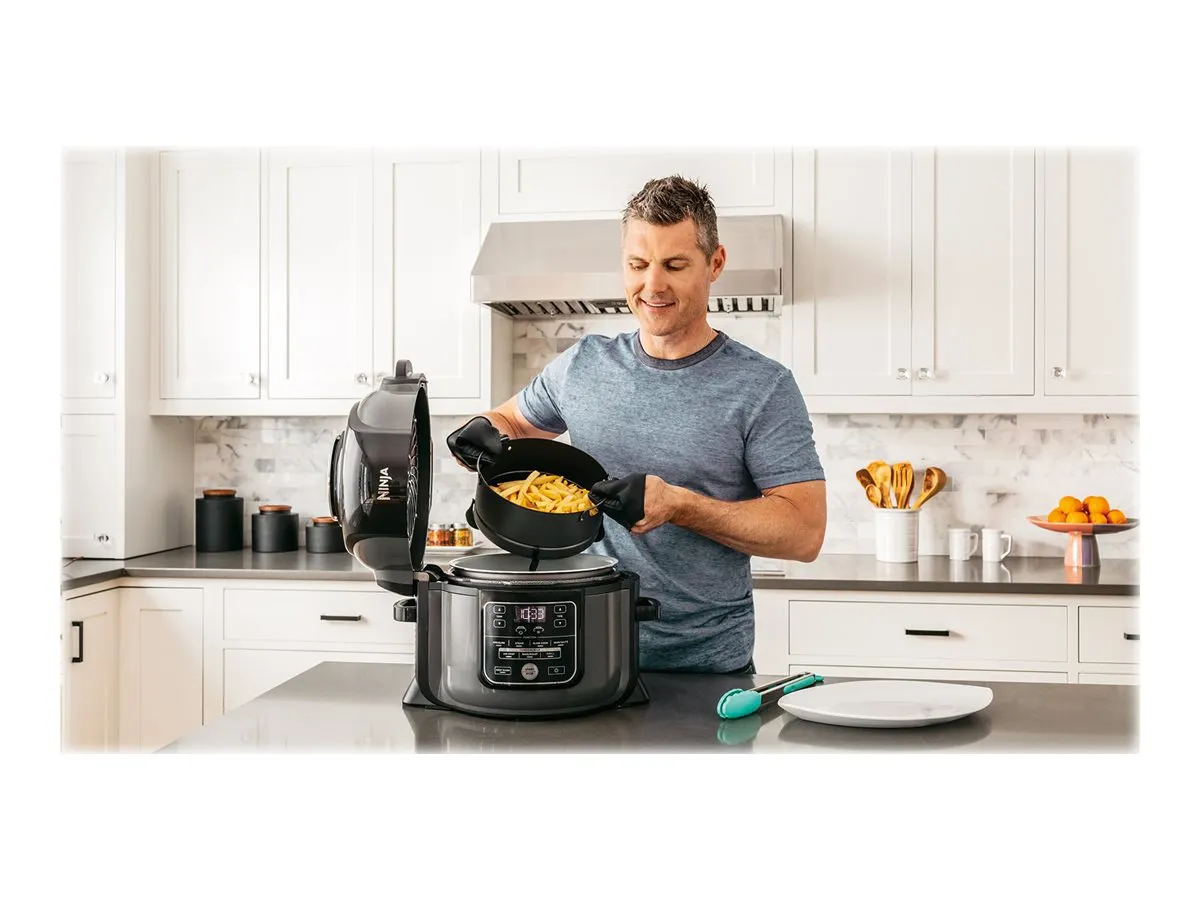 Ninja Foodi     7 -in-1 Multikocher 6 Liter        OP300EU