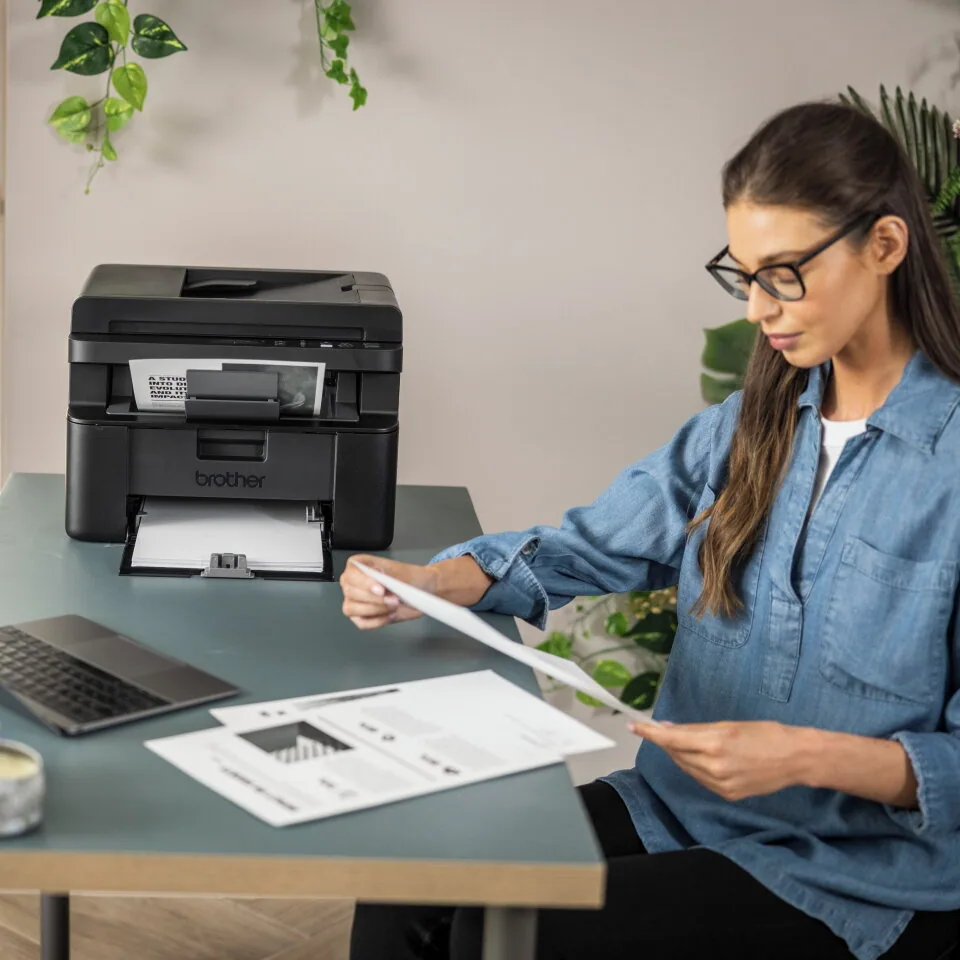 Brother DCP-L1660W Multifunktionsdrucker Laser A4 2400 x 600 DPI 20 Seiten pro Minute WLAN – Bild 1