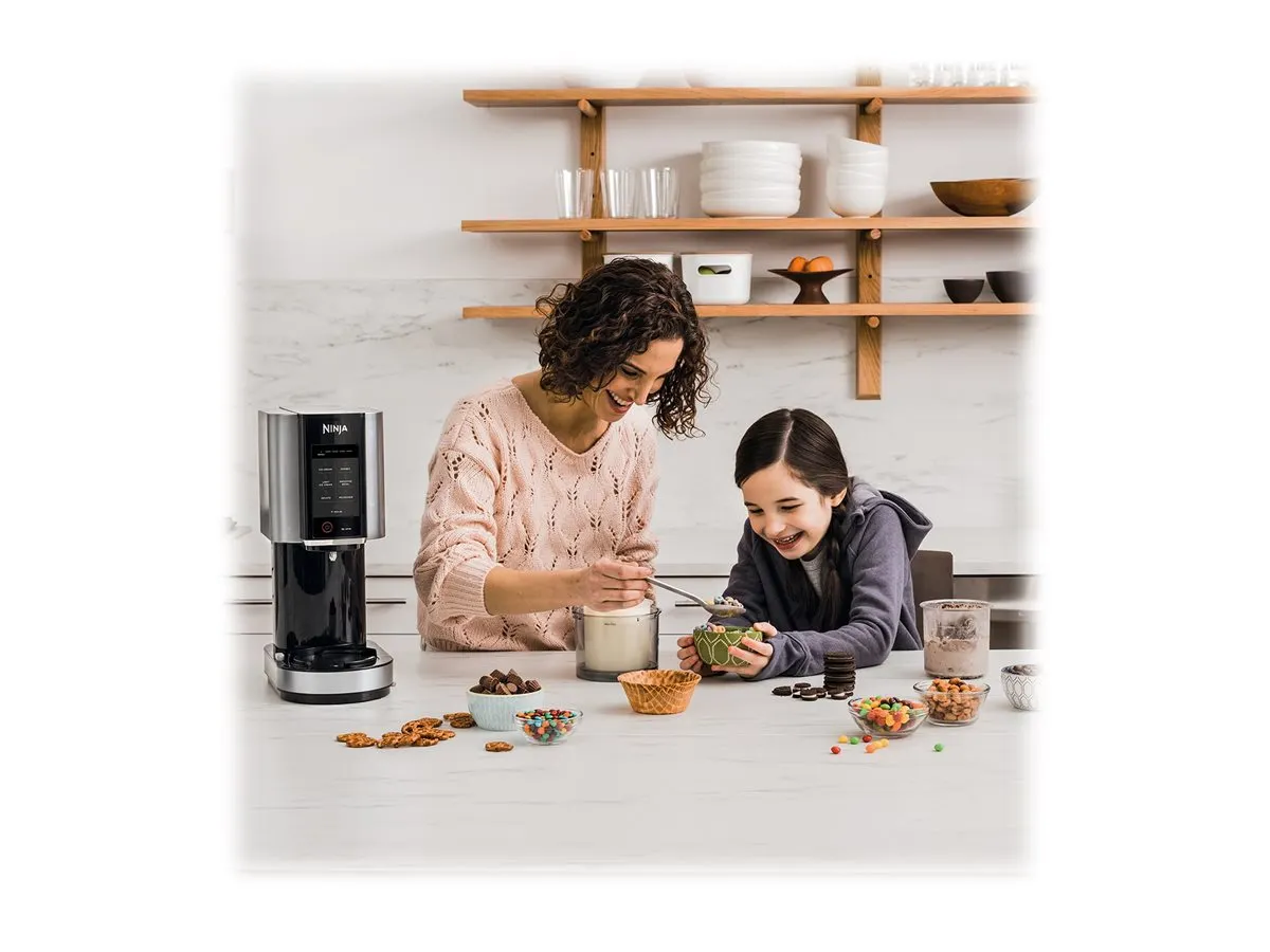Ninja CREAMI         7-in-1        Eismaschine     NC300EU