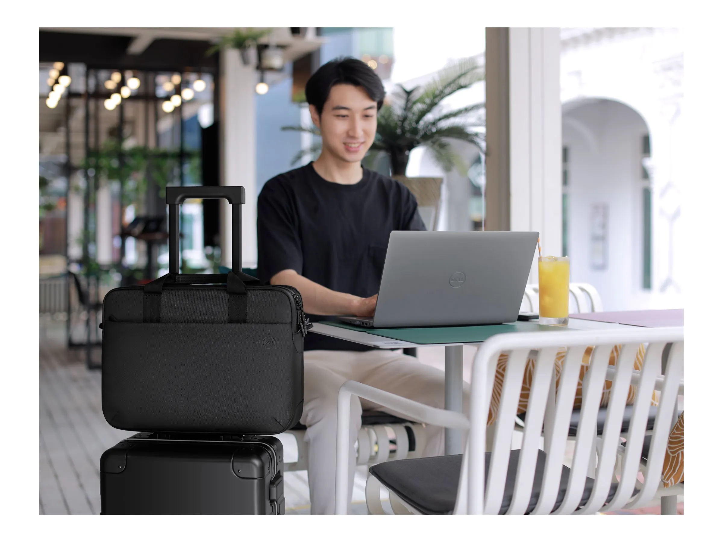 Dell CC5623 EcoLoop Pro Briefcase 16