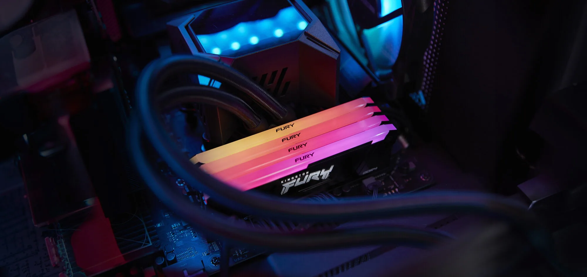 Kingston Technology FURY Beast 32GB 3200MT/s DDR4 CL16 DIMM (2er-Kit) 1Gx8 RGB – Bild 4